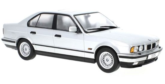 BMW 5er (E34), strieborná, 1992